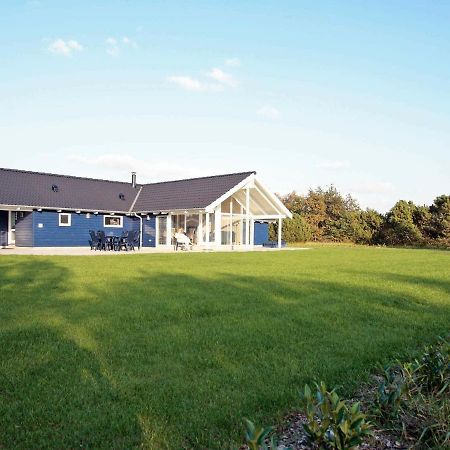 10 Person Holiday Home In R Dby Kramnitse Eksteriør bilde