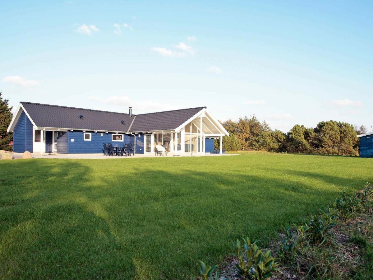 10 Person Holiday Home In R Dby Kramnitse Eksteriør bilde