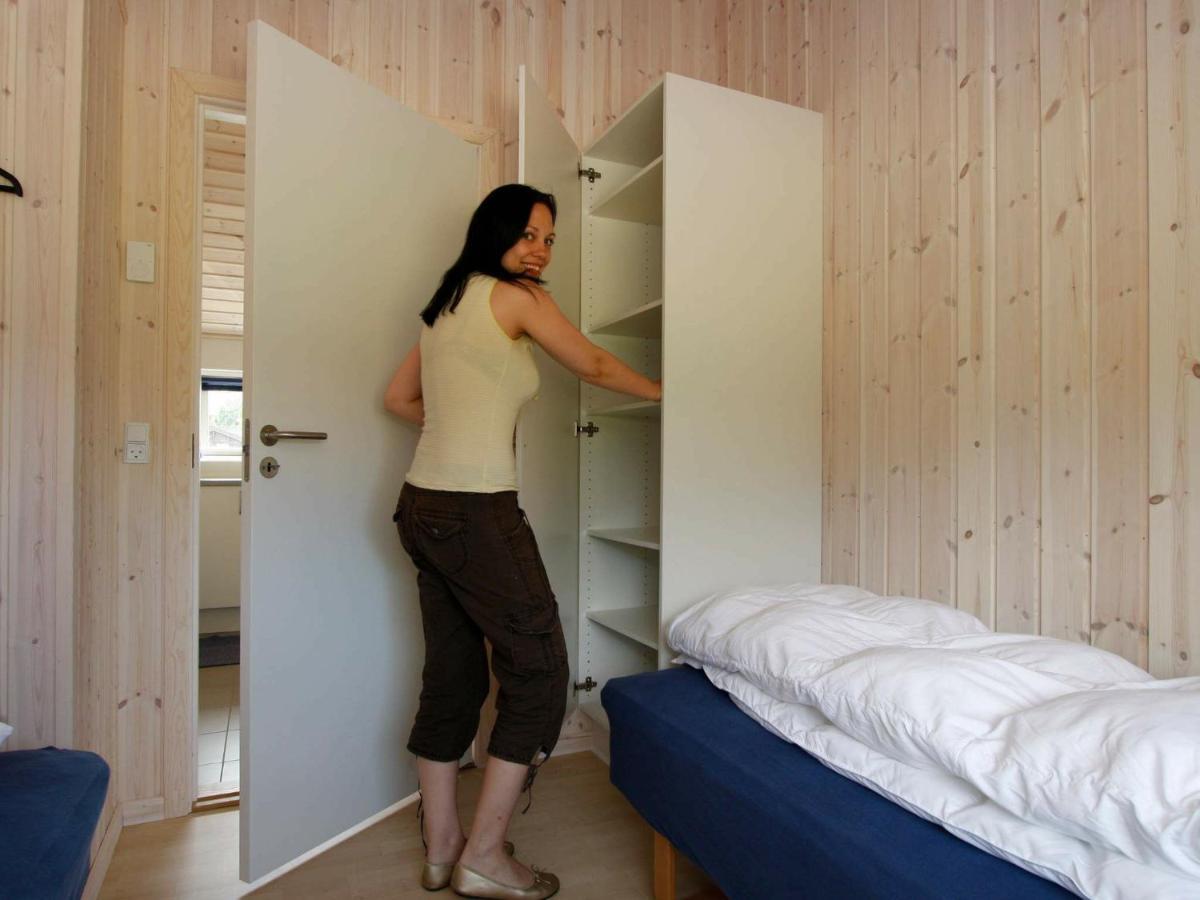 10 Person Holiday Home In R Dby Kramnitse Eksteriør bilde