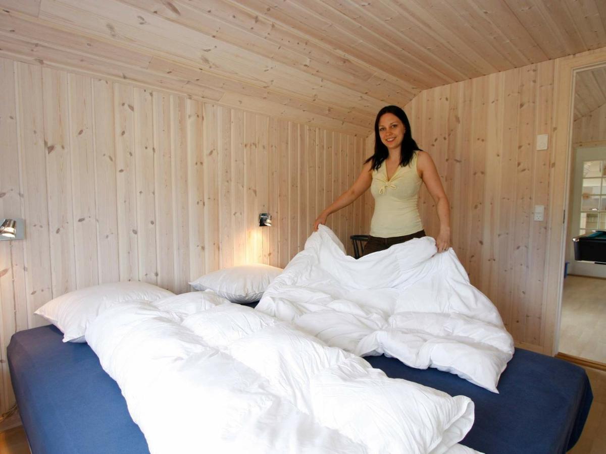 10 Person Holiday Home In R Dby Kramnitse Eksteriør bilde